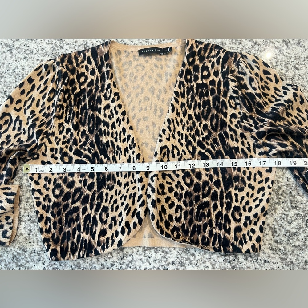The Limited Animal Print Shrug - Black and Tan Size Large - Picture 6 of 7